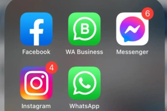 WhatsApp Cathcart Facebookapple WhatsApp indiakantrowitz runs WhatsApp, the 2 billion user app that's the de facto tool for messaging.