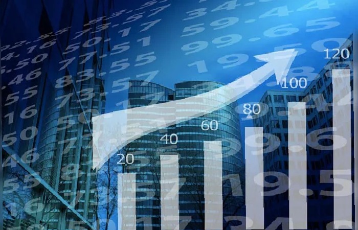 More About Revenue Nse: Tv18Brdcst
