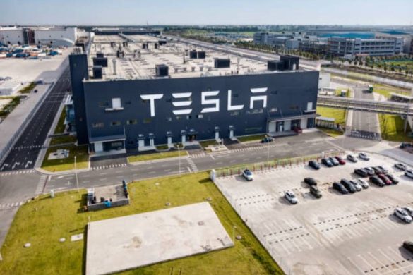 Rajkotupdates.News: Political Leaders invited Elon Musk to set up Tesla plants in their States
